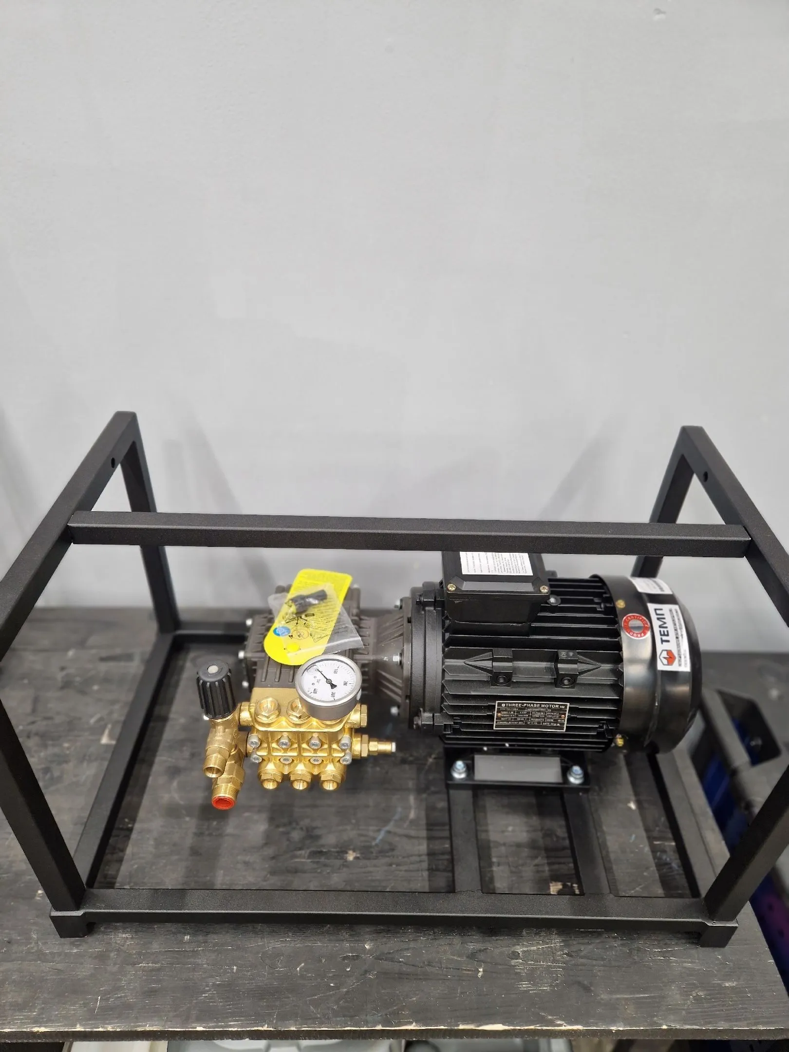 Моноблок на раме